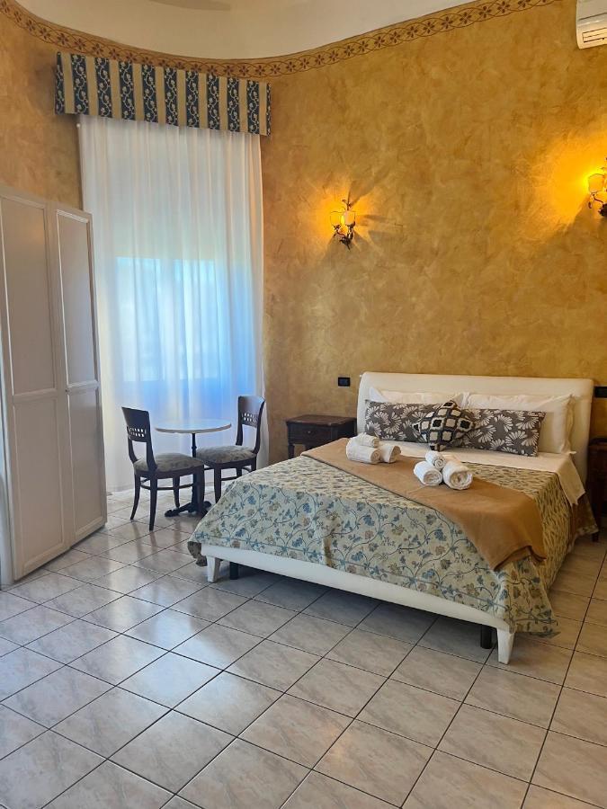 Hotel Lungomare Reggio di Calabria Dış mekan fotoğraf