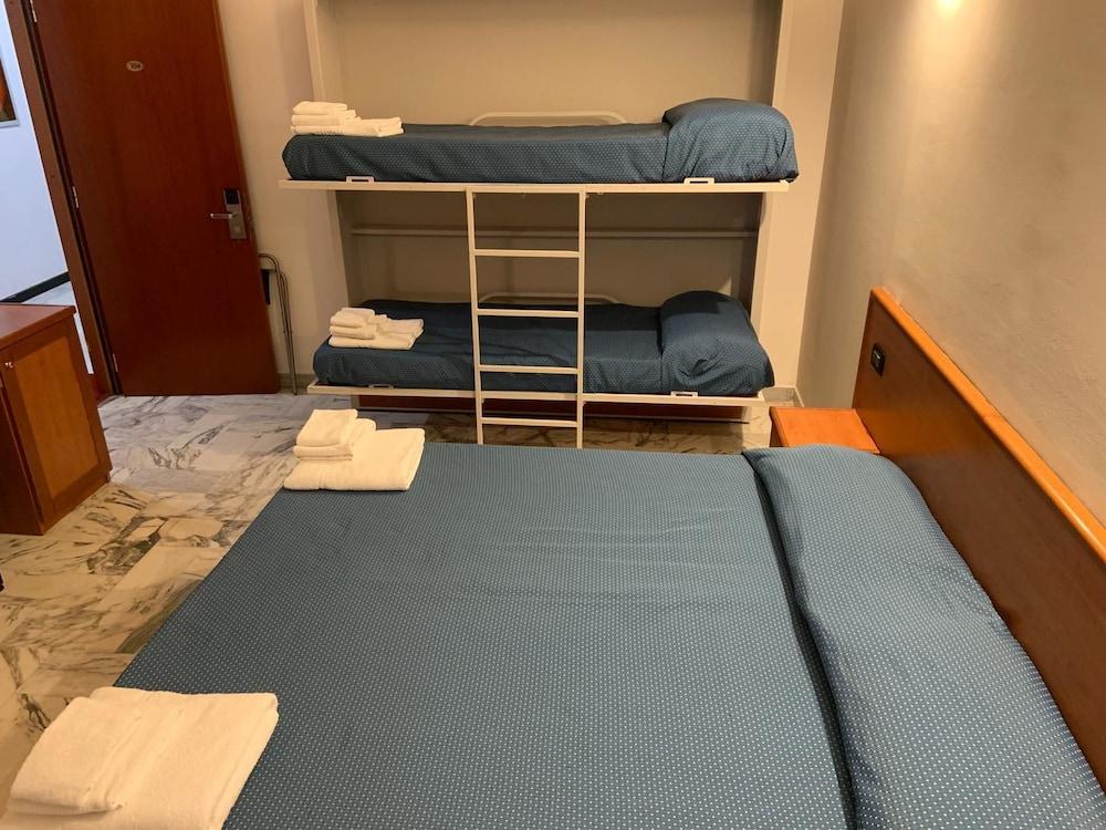 Hotel Lungomare Reggio di Calabria Dış mekan fotoğraf