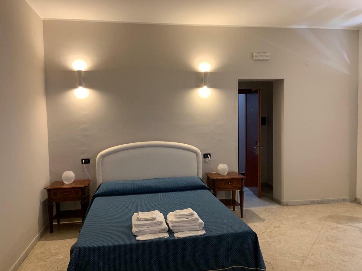 Hotel Lungomare Reggio di Calabria Dış mekan fotoğraf