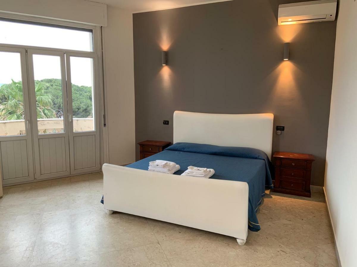 Hotel Lungomare Reggio di Calabria Dış mekan fotoğraf