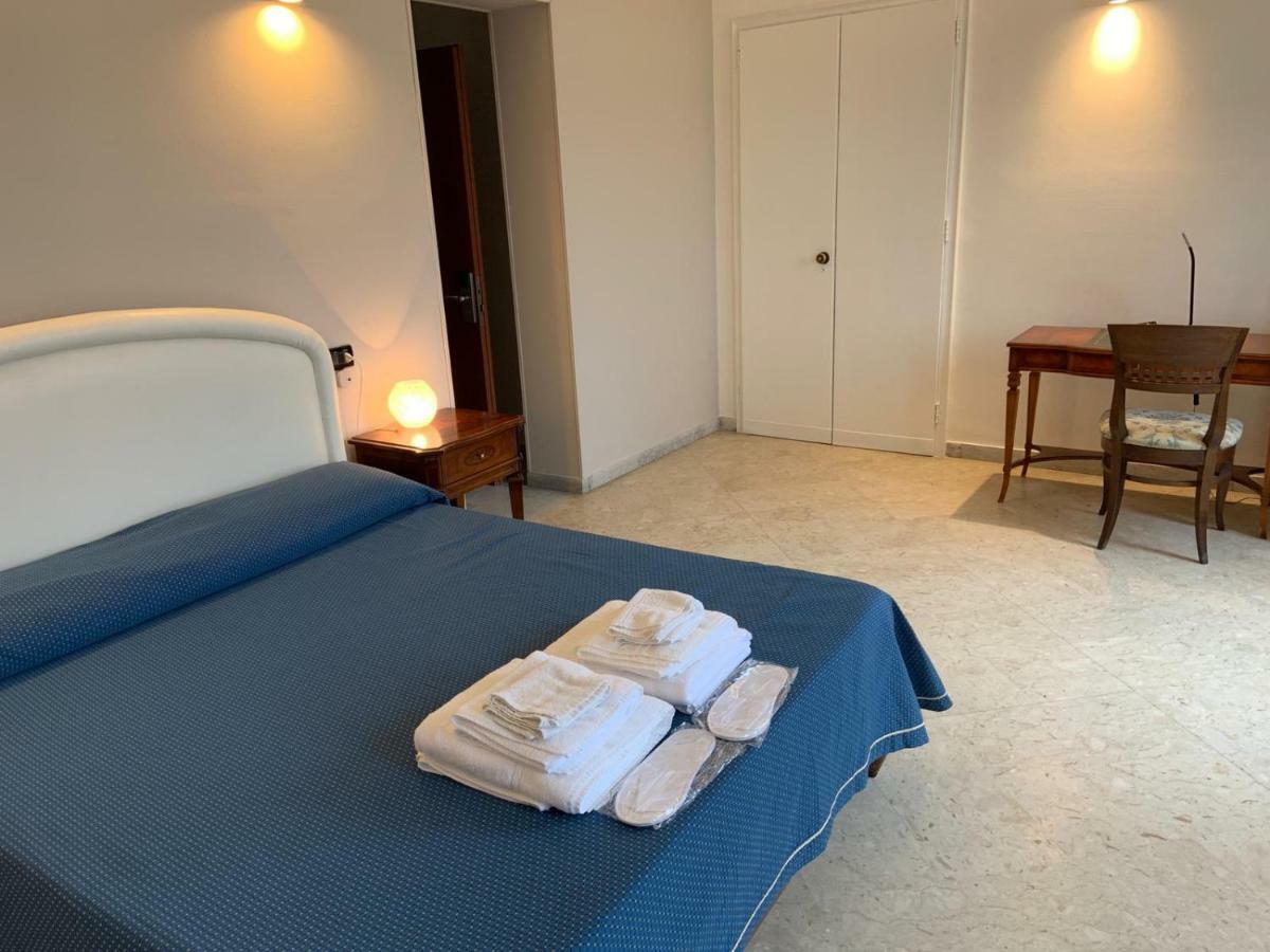 Hotel Lungomare Reggio di Calabria Dış mekan fotoğraf