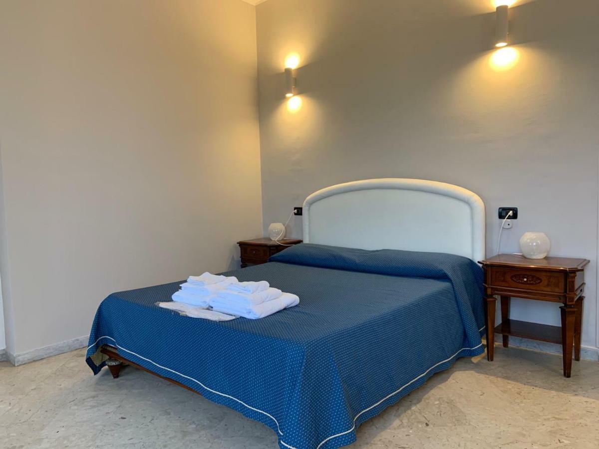 Hotel Lungomare Reggio di Calabria Dış mekan fotoğraf