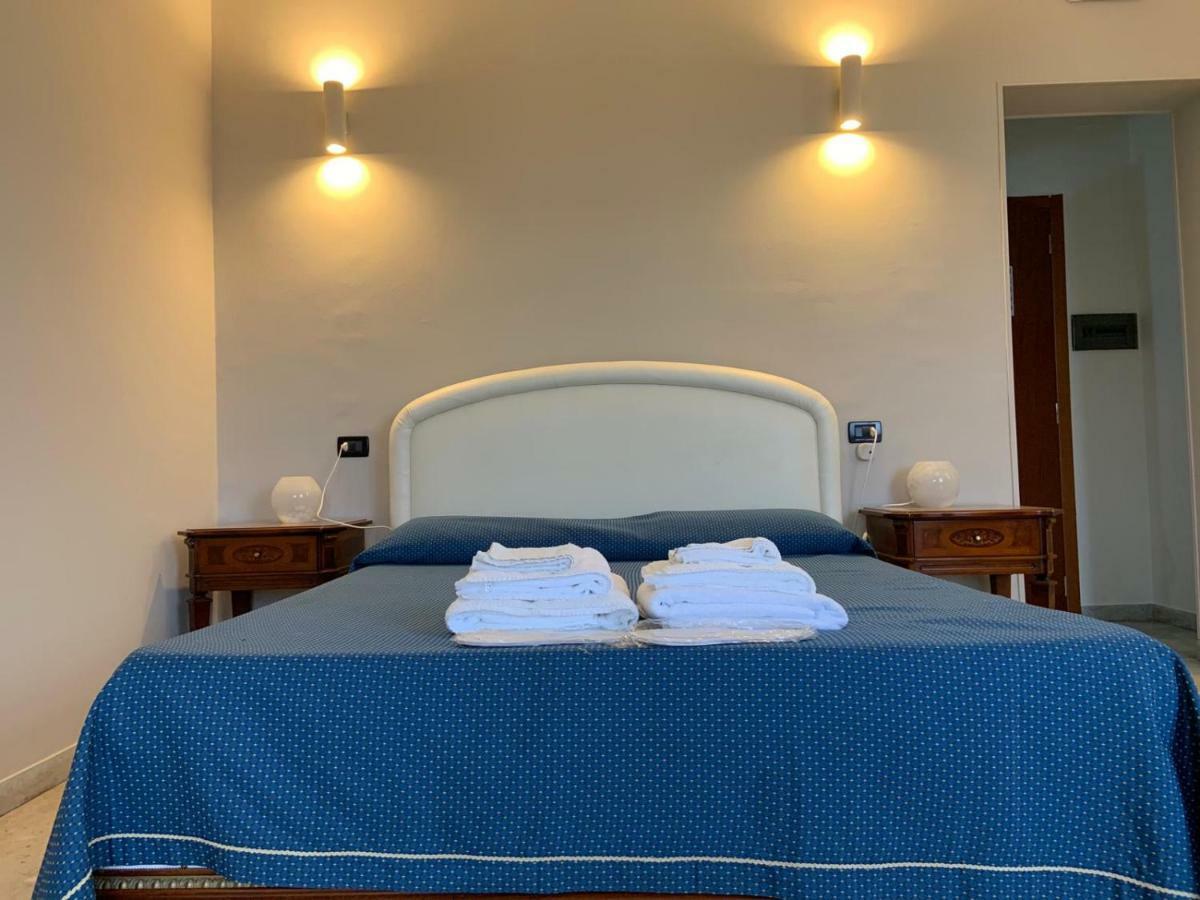 Hotel Lungomare Reggio di Calabria Dış mekan fotoğraf