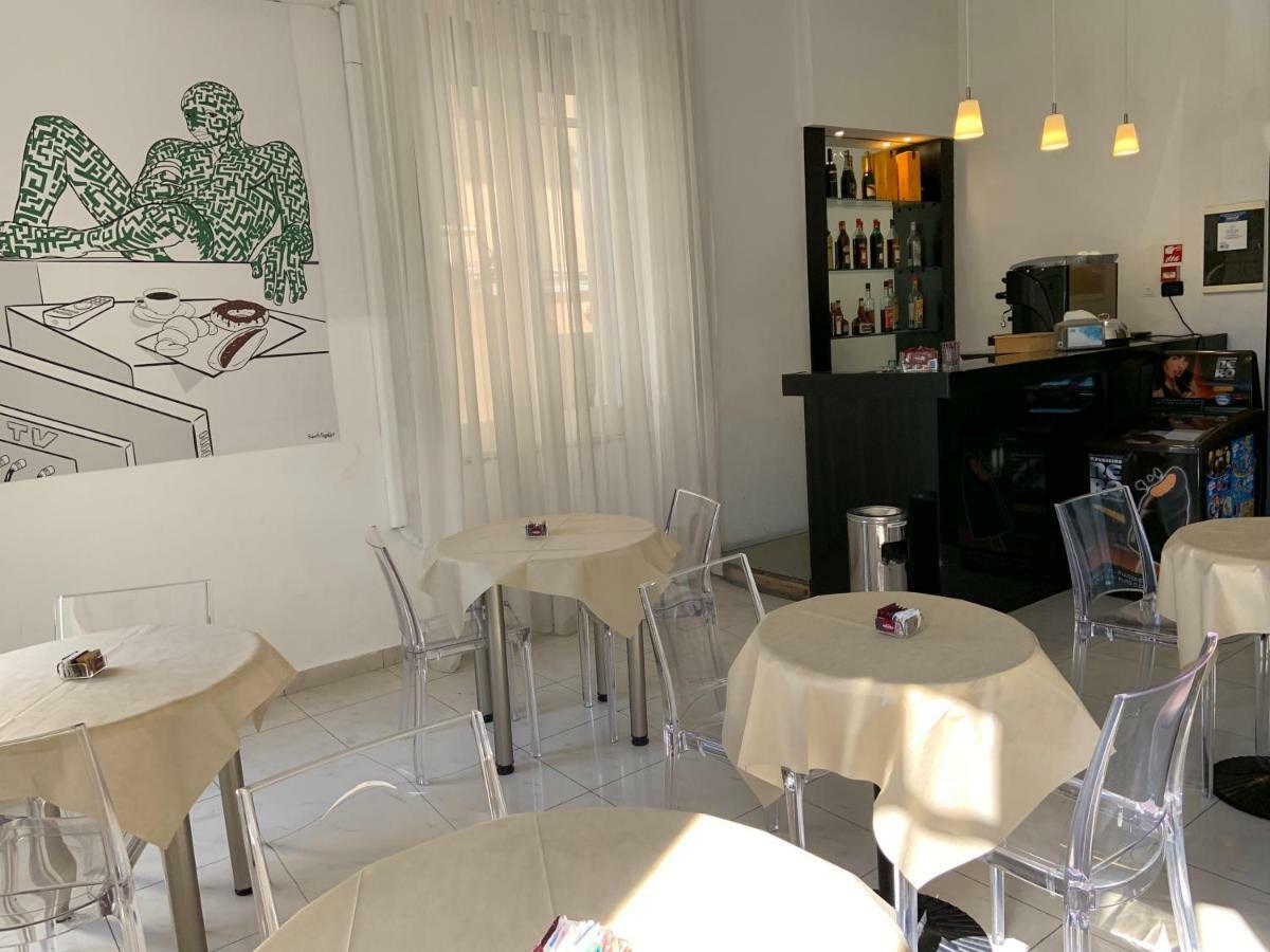 Hotel Lungomare Reggio di Calabria Dış mekan fotoğraf