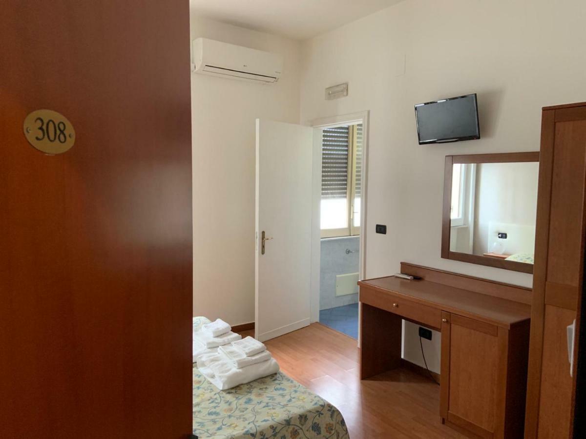 Hotel Lungomare Reggio di Calabria Dış mekan fotoğraf